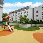 Metro Bemowo Apartment With Garden